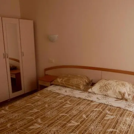 Апартаменти In Casa Del Sol Сонячний Берег